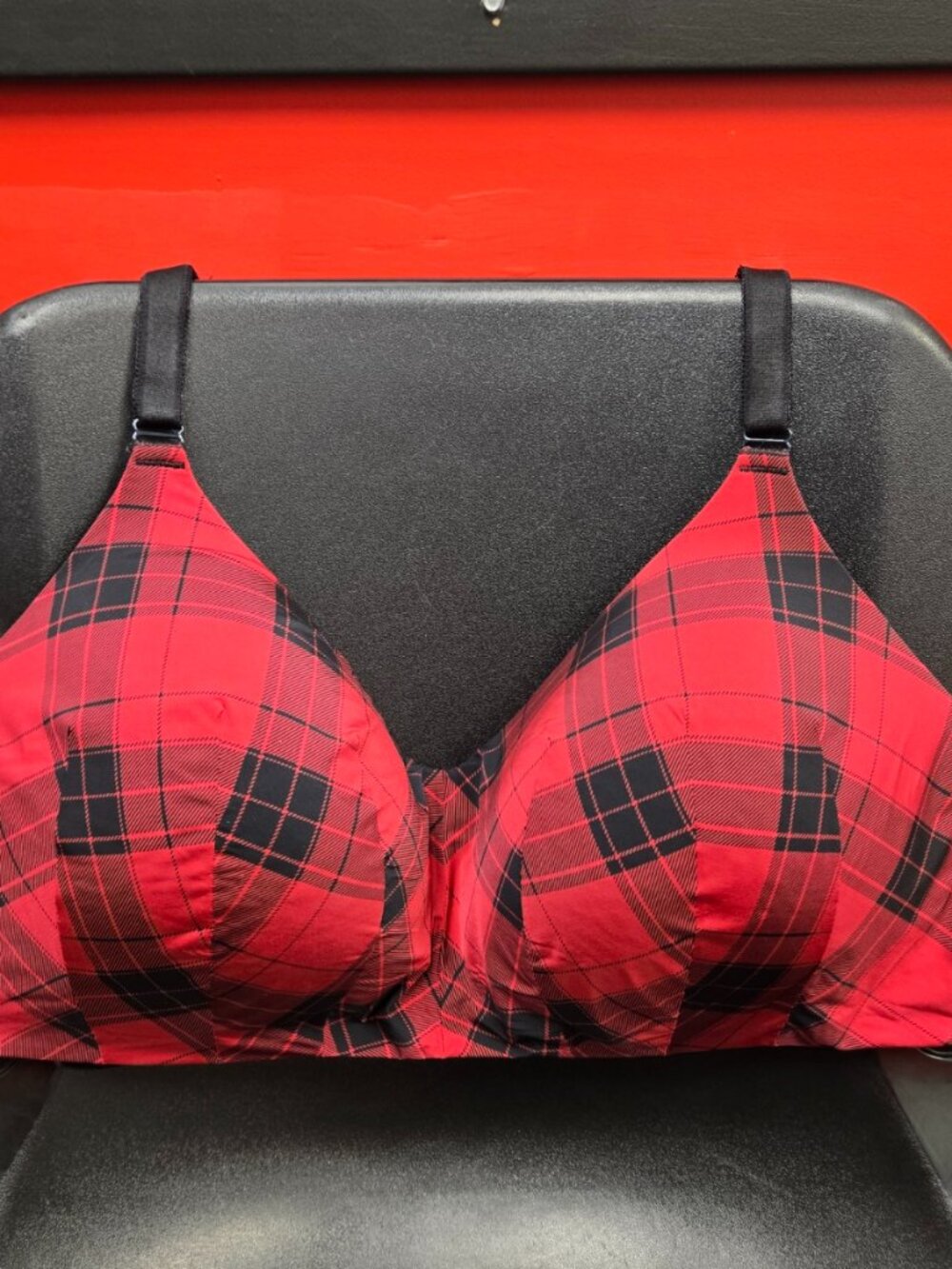 Torrid Curve 44D Bra Wirefree Unlined Red Black Plaid Check Comfort Plus Size